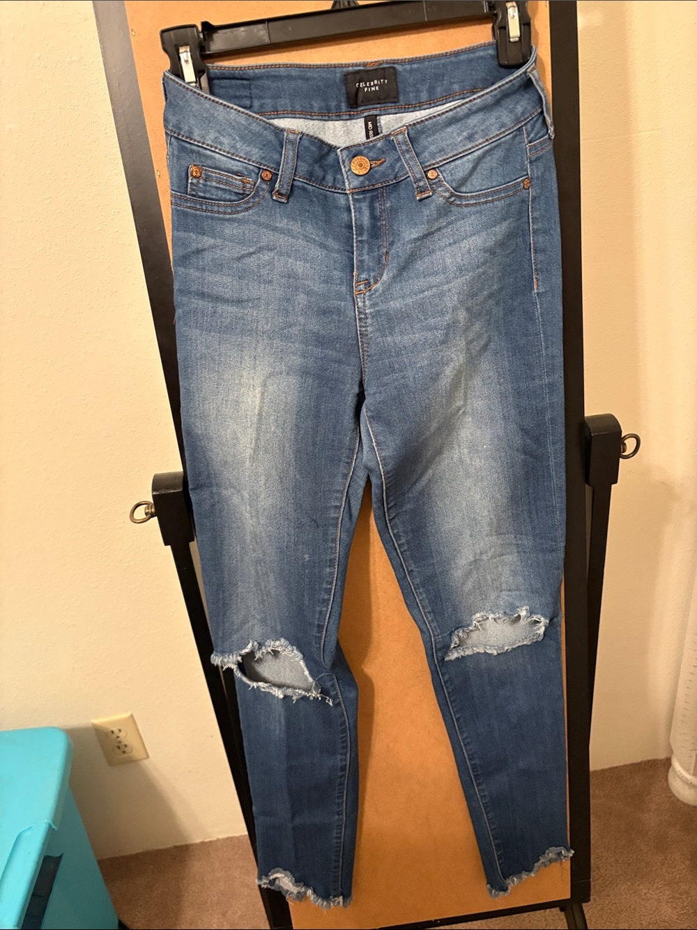 Celebrity Pink Women's Skinny Jeans in Medium Blue with Knee Rips